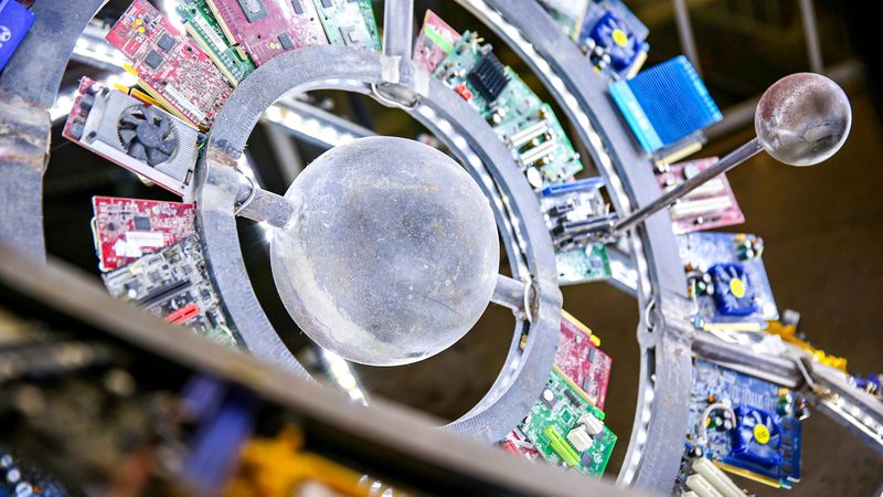 选择合适的DevOps工具对于新手来说至关重要。以下是一些选择标准：